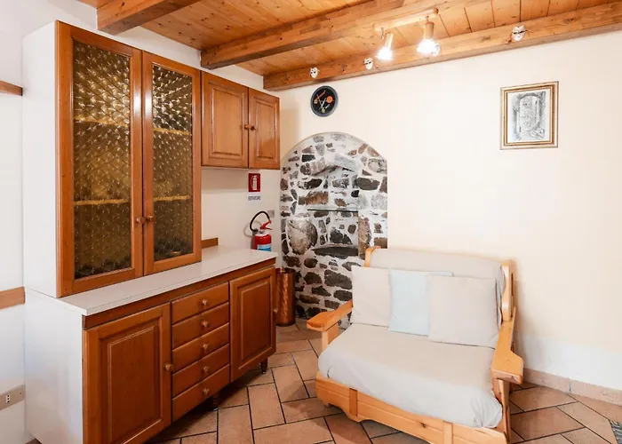 Guesthost - Cozy Loft Flat In Appartement San Remo