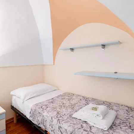 Apartament Guesthost - Cozy Loft Flat In *